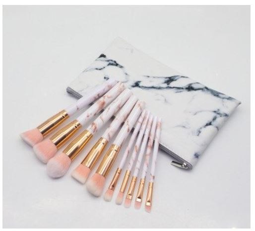 ארגונית איפור+ סט איפור