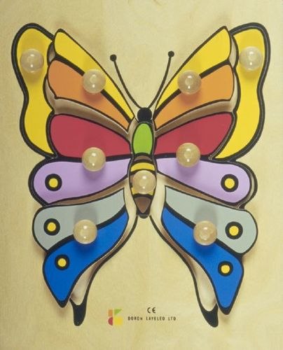 פאזל כפתורי עץ 9 חלקים - פרפר דורון לילד