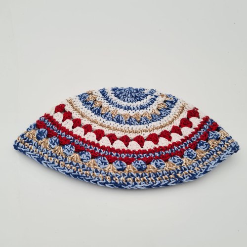 כיפה פריק  - מדוגמת