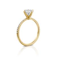 טבעת אירוסין זהב צהוב 14 קראט משובצת יהלומים STIRD MARTINI