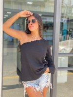 טישרט כתף אחת סלאב