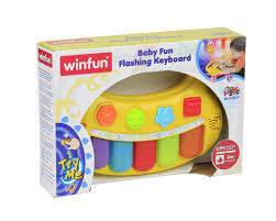 משחק פסנתר של וינפאן