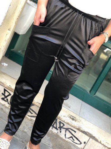 מכנס נשים כיסים סאטן