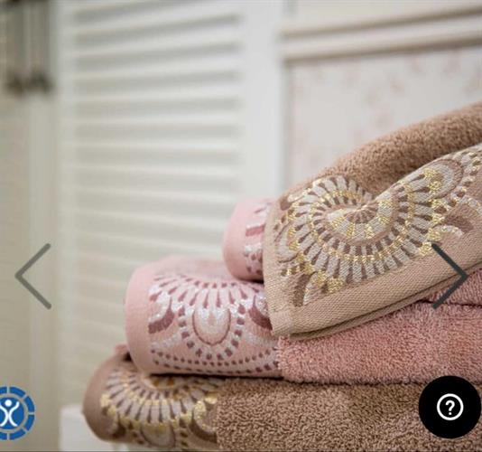 מגבת פנים ג'אקרד מבית ורדינון