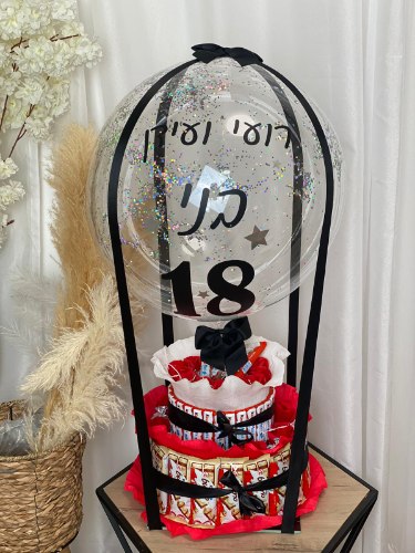 עוגת קינדר ענקית