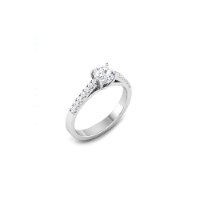 טבעת אירוסין זהב לבן קלאסית עם יהלומים