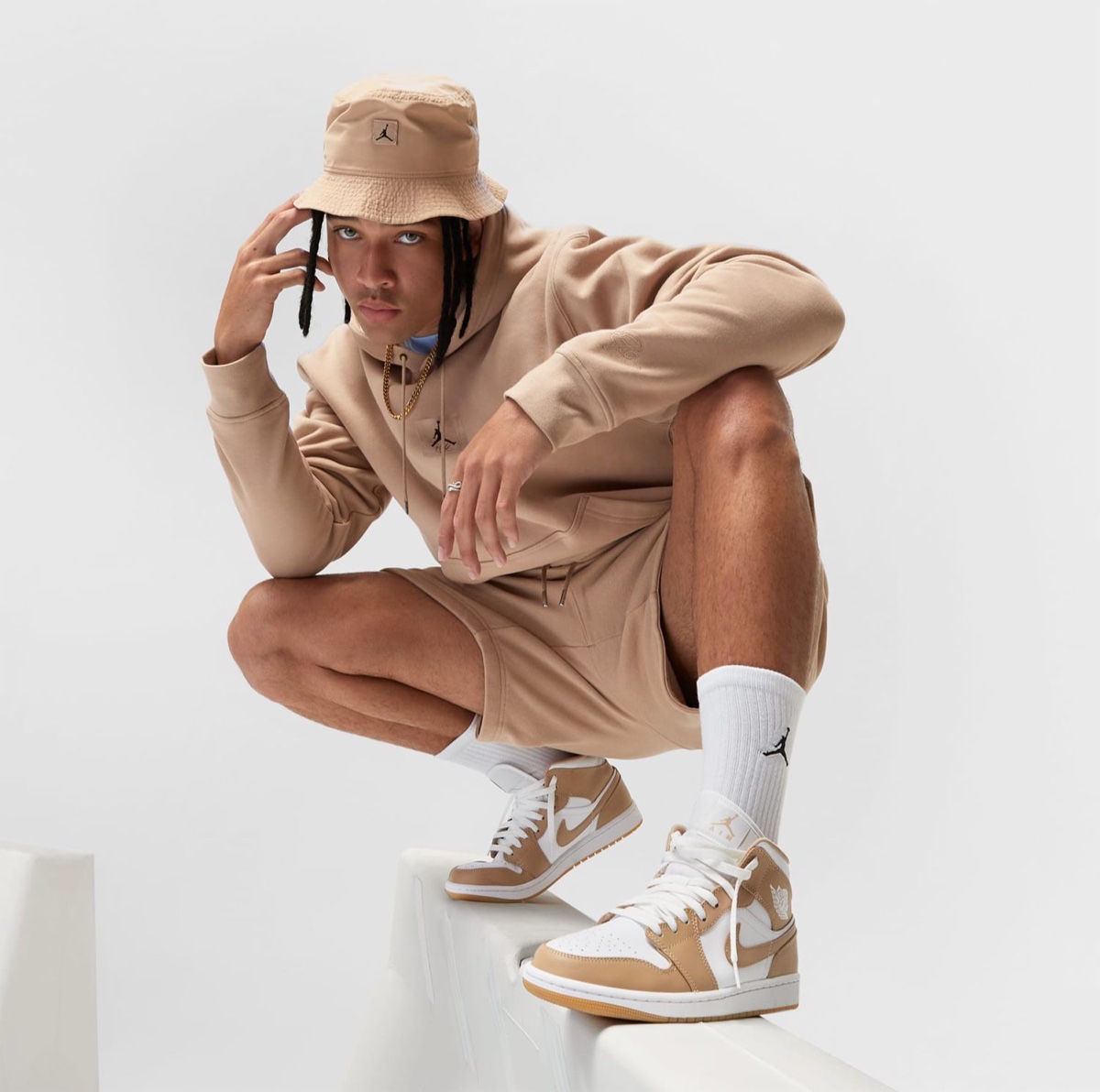 jordan 1 retro tan