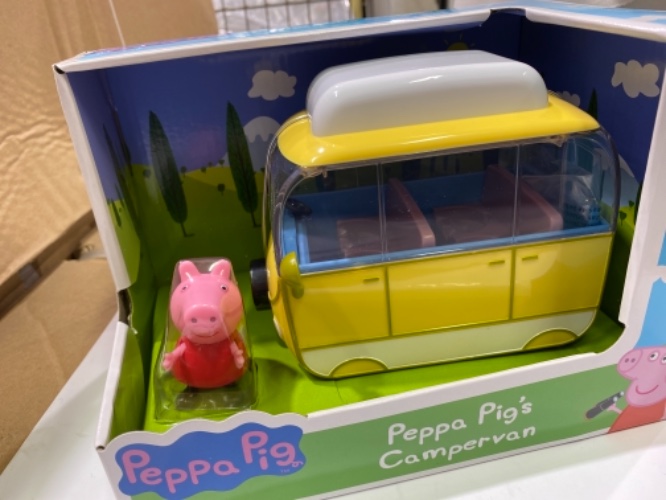 פאפא פיגי - קאמפינג ואן