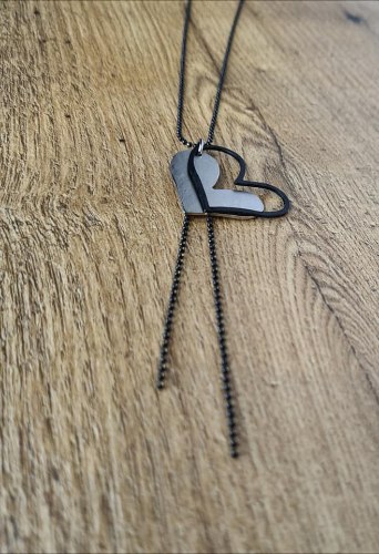 שרשרת לב קונטור שחור כסף