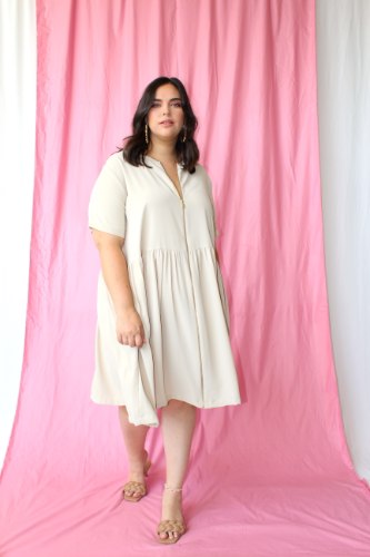 שמלת היילי בז׳ דובאי