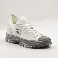 נעלי סניקרס לנשים-אגם