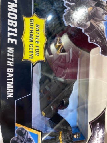 מכונית+דמות באטמן