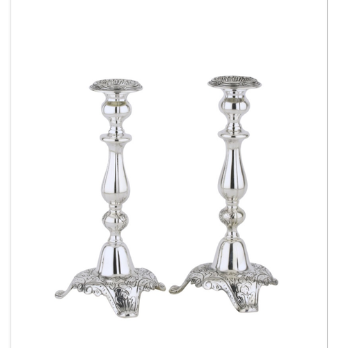 פמוטים מכסף טהור רבנית חב"ד