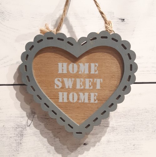 לב מסגרת תחרה HOME SWEET HOME