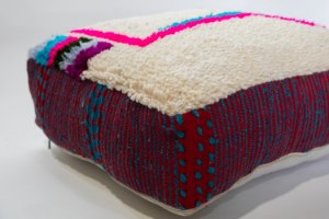 פוף שטיח ברברי