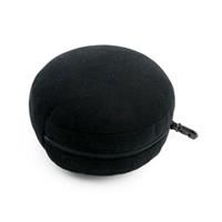 כרית לצוואר משולבת בכיסוי עיניים