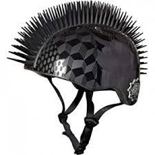 קסדה שחורה קוצים לגילאי 8-14