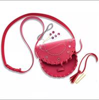 יצירת תיק דמוי עור - 4M מעצבים צעירים