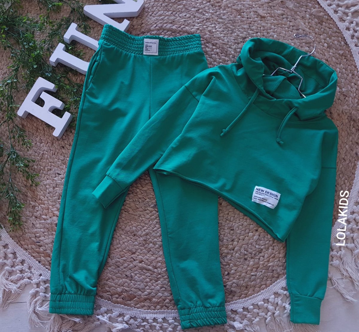 חליפה דגם 9742 צבע ירוק