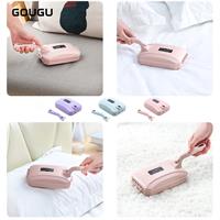 מברשת כף יד איכותית לספות ומיטות