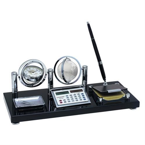 מעמד יוקרתי לשולחן