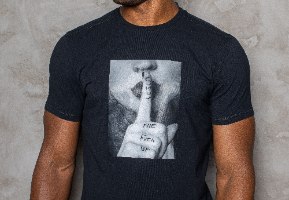 טי שרט   T - AKASHI LOGO צבע שחור