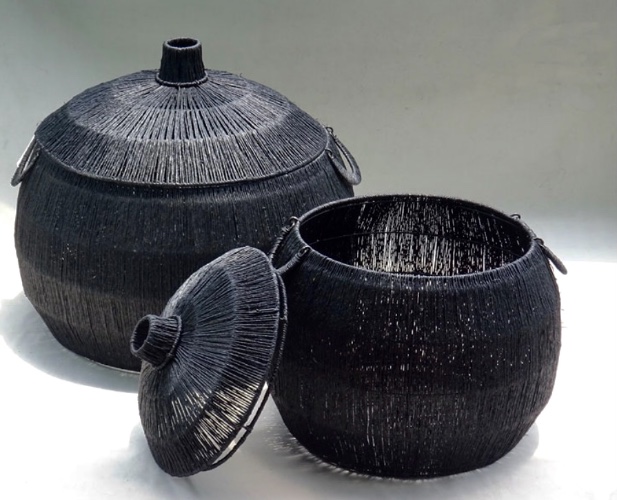 זוג סלסלאות ראטן שחור