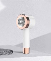 מכשיר להסרת סיבים ומוך מהבגדים