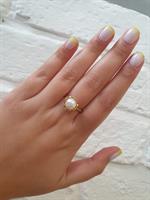 טבעת פנינה ויהלומים בסגנון וינטאג' בזהב