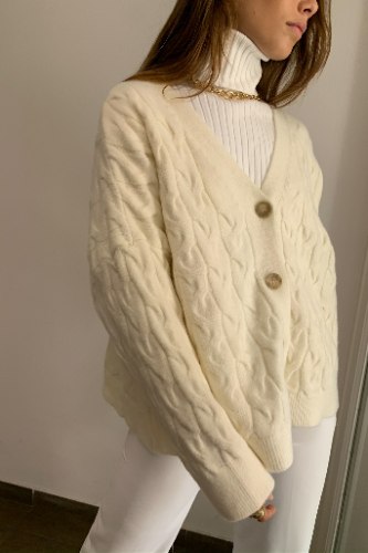 קרדיגן סריג לואיס