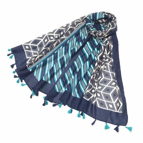 צעיף כחול מעויינים