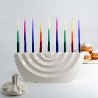 חנוכיה בעיצוב מקורי - קרמיקה בעבודת יד בסגנון גאומטרי