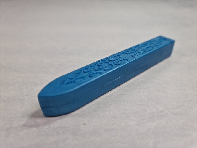 מקל שעווה להחתמה 9 ס"מ - תכלת מטאלי