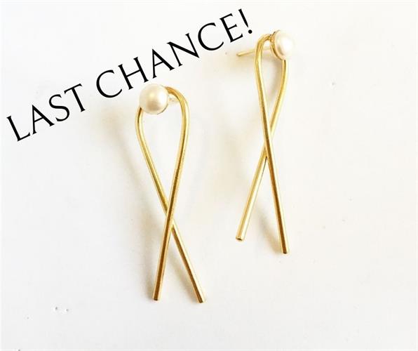 עגילי פרל זהב