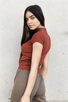 טופ אריא שרוול קצר