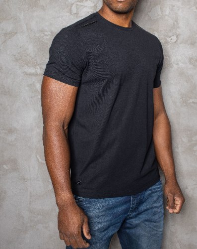 טי שרט SHARK SPORT  צבע שחור בייסיק