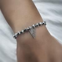 צמיד חץ מעוצב