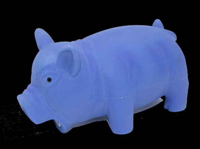 בובת חזיר נוחר קטנה