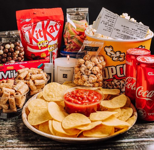 מארז לדייט קולנוע ביתי