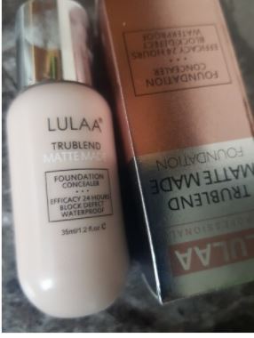 חוות דעת - מייק אפ למתבגרות -  כיסוי מלא וטשטוש קמטים ופגמים  בעור