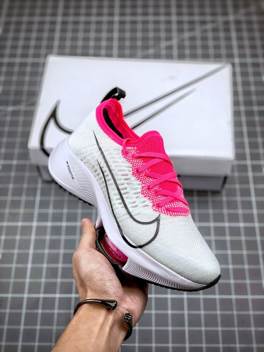 nike zoom fly jackrabbit