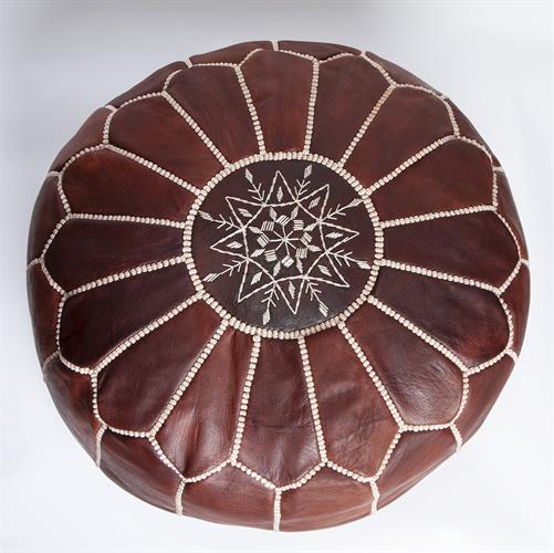 פוף עור חום