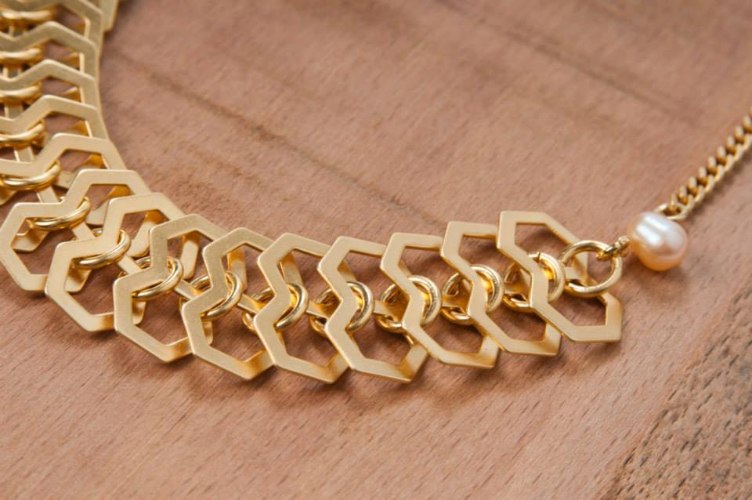 שרשרת כוורת