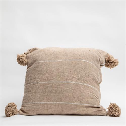 כרית פונפונים