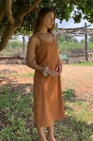 שמלת מידי סאטן לי