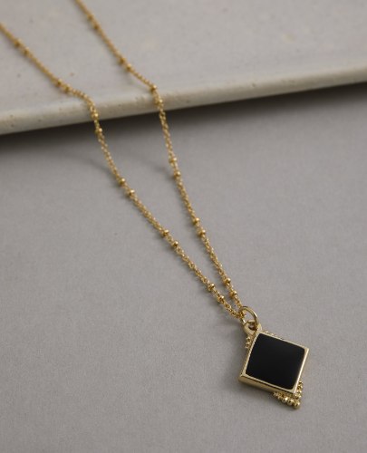 שרשרת DANON - תליון מעויין אמאייל שחור