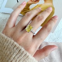 טבעת SANSY אבן צהבה