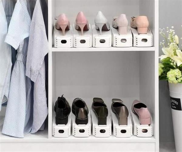 סט 8 יחידות מעמד לנעלייים