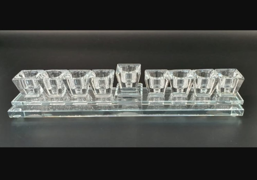 חנוכיית קריסטל טבעי דגם ב