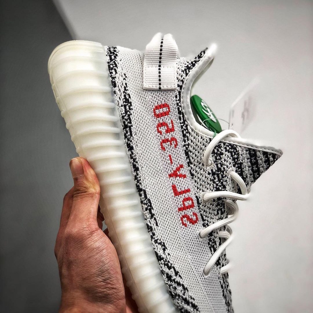 yeezy boost 350 v2 zebra grey